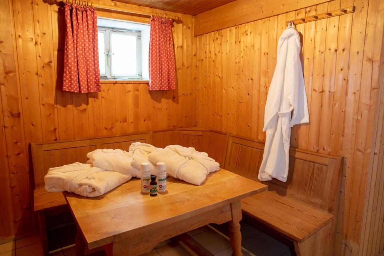 Ganzes Haus Mit Grossem Garten Und Eigener Sauna อุนเทอร์เวิสเซ็น ภายนอก รูปภาพ